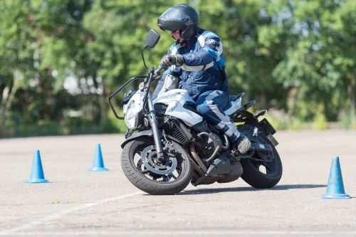 Motorrijbewijspoint Velsen motor rijtest